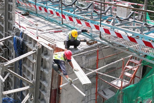 贵州凹水河水利工程争取年底主体大坝全面封顶