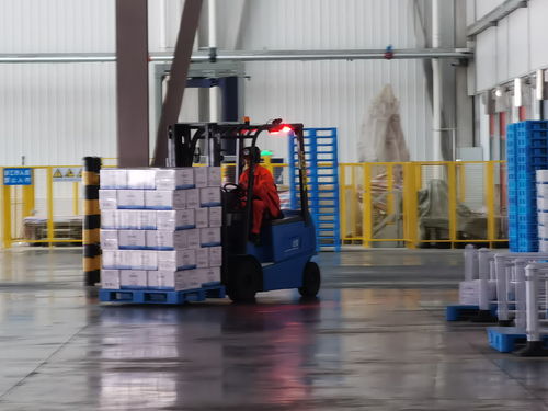 贵州弱碱水设备 世界领先的弱碱偏硅酸天然矿泉水资源